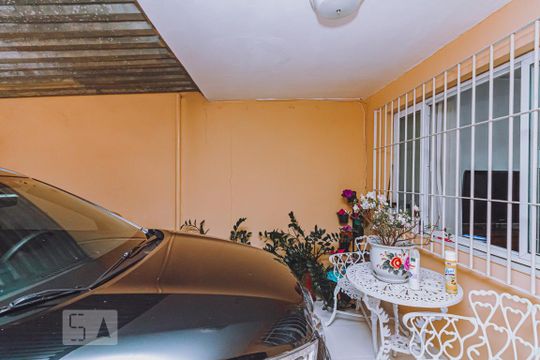 Garagem de casa à venda com 2 quartos, 118m² em Vila Leopoldina, São Paulo