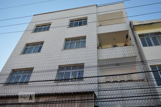Fachada de apartamento à venda com 2 quartos, 100m² em Centro, Niterói