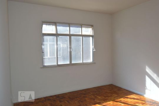 Sala de apartamento à venda com 2 quartos, 100m² em Centro, Niterói