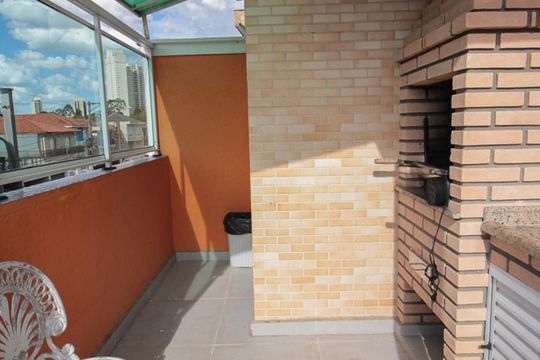 Churrasqueira de casa de condomínio para alugar com 3 quartos, 195m² em Vila Mariza Mazzei, São Paulo