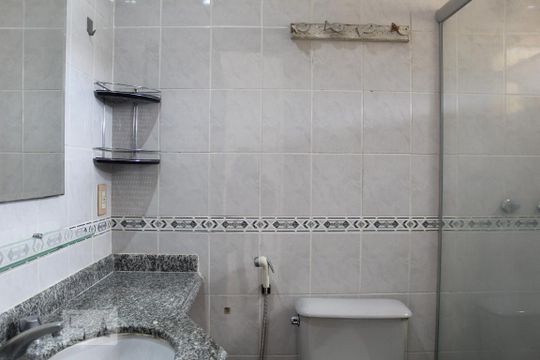 Banheiro - Suíte 1 de apartamento à venda com 3 quartos, 180m² em Recreio dos Bandeirantes, Rio de Janeiro