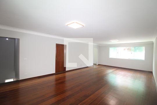 Casa à venda com 7 quartos, 540m² em Jardim Franca, São Paulo