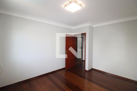 Quarto 2 de casa à venda com 7 quartos, 540m² em Jardim Franca, São Paulo