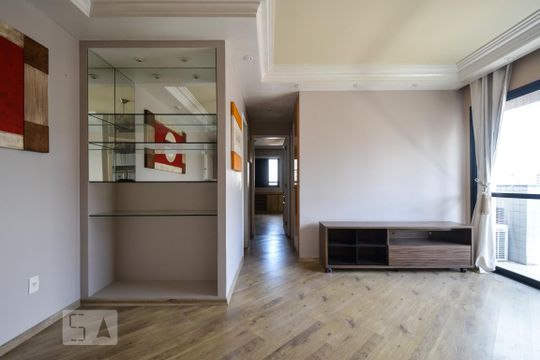 Sala de apartamento à venda com 2 quartos, 73m² em Cerqueira César, São Paulo