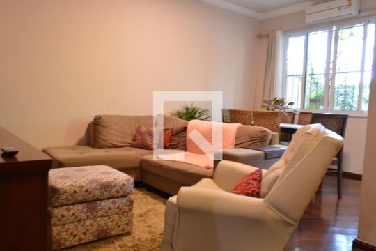 Sala  de casa à venda com 3 quartos, 225m² em Pechincha, Rio de Janeiro