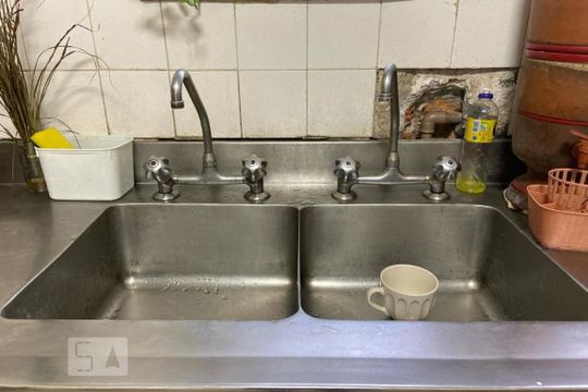 Cozinha - Torneira de casa para alugar com 6 quartos, 550m² em Jardim Leonor, São Paulo