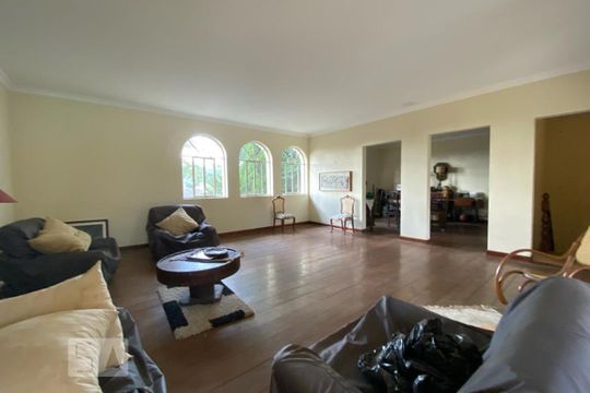 Sala de casa para alugar com 6 quartos, 550m² em Jardim Leonor, São Paulo