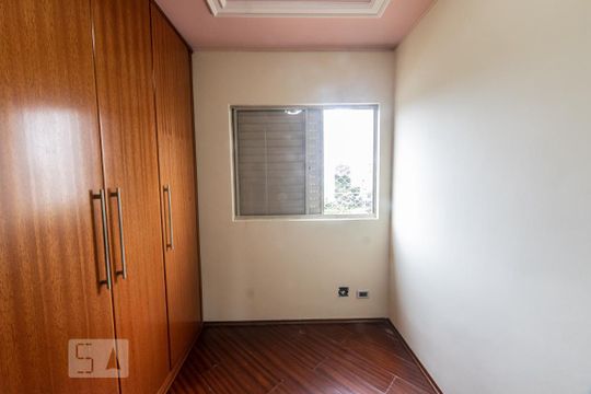 Quarto 1 de apartamento à venda com 2 quartos, 70m² em Vila Ivone, São Paulo