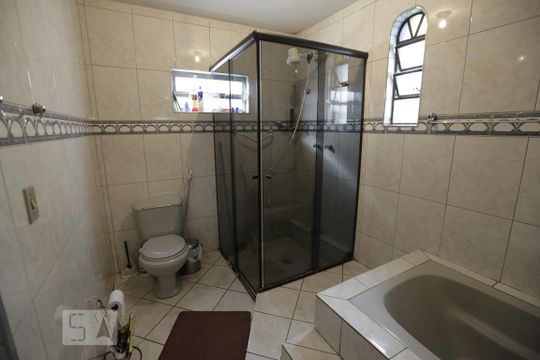Banheiro da Suíte 1 de casa à venda com 6 quartos, 412m² em Parque Peruche, São Paulo