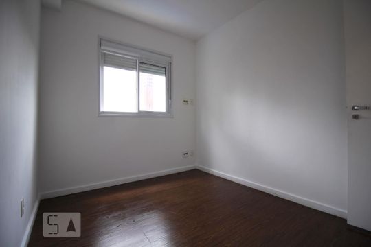 Dormitório 1 de apartamento para alugar com 2 quartos, 45m² em Liberdade, São Paulo