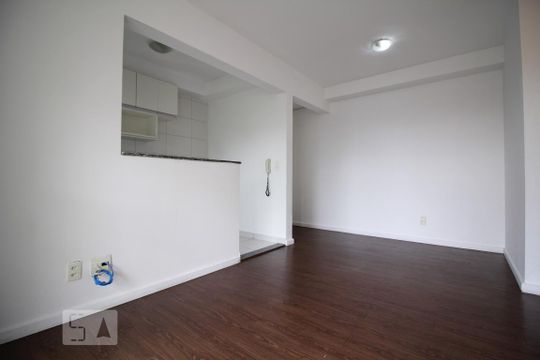 Sala de apartamento para alugar com 2 quartos, 45m² em Liberdade, São Paulo