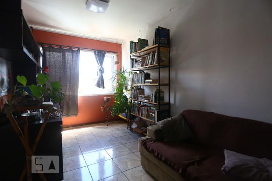 Sala de apartamento à venda com 2 quartos, 70m² em Jardim Roberto, Osasco