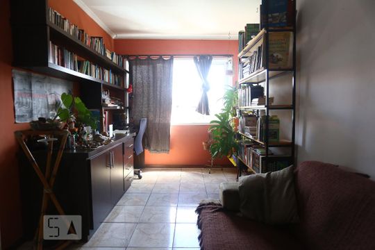 Sala de apartamento à venda com 2 quartos, 70m² em Jardim Roberto, Osasco