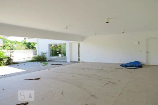 Garagem de casa à venda com 4 quartos, 438m² em Barro Branco , São Paulo