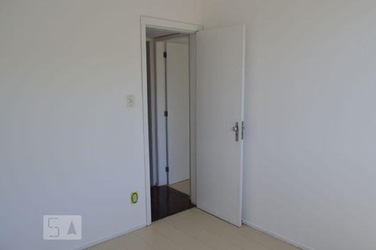 Quarto 1 de apartamento à venda com 2 quartos, 58m² em Fonseca, Niterói