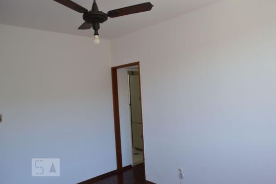 Sala de apartamento à venda com 2 quartos, 58m² em Fonseca, Niterói
