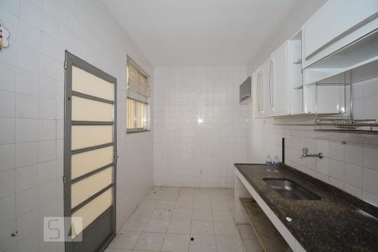 Cozinha de casa de condomínio à venda com 3 quartos, 90m² em Todos Os Santos, Rio de Janeiro
