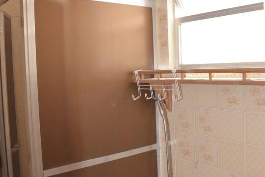 Banheiro de apartamento à venda com 2 quartos, 60m² em Todos Os Santos, Rio de Janeiro