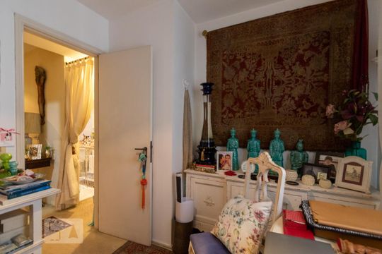 Quarto de apartamento à venda com 3 quartos, 100m² em Vila Progredior, São Paulo