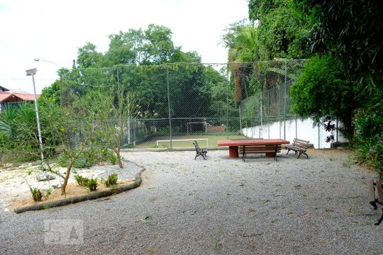 Área comum de casa à venda com 3 quartos, 500m² em Freguesia de Jacarepaguá, Rio de Janeiro