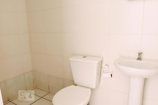 Banheiro de apartamento à venda com 1 quarto, 33m² em Liberdade, São Paulo