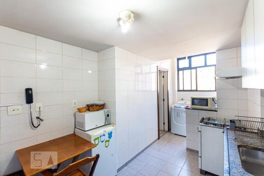 Cozinha de apartamento à venda com 3 quartos, 120m² em Ingá, Niterói