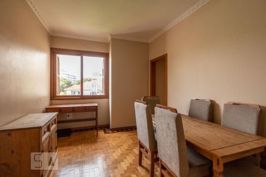 Apartamento para alugar com 2 quartos, 72m² em Rio Branco, Porto Alegre