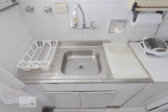 Pia de apartamento à venda com 1 quarto, 55m² em Bela Vista, São Paulo