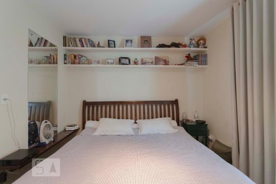 Quarto de apartamento à venda com 1 quarto, 55m² em Bela Vista, São Paulo