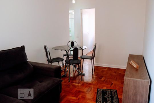 Sala de apartamento para alugar com 1 quarto, 39m² em Liberdade, São Paulo