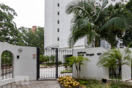 Fachada de apartamento à venda com 2 quartos, 102m² em Vila Suzana, São Paulo