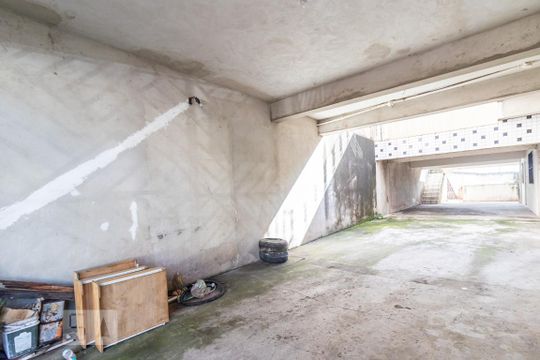 Garagem de casa à venda com 3 quartos, 264m² em Parque Artur Alvim, São Paulo