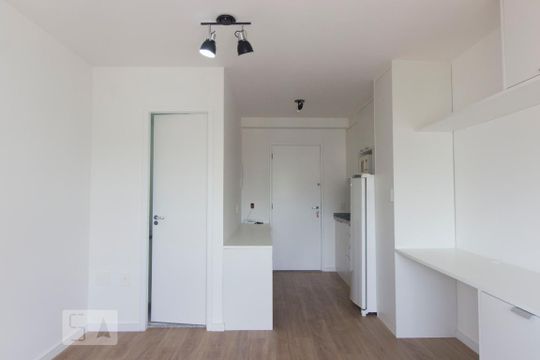Studio de kitnet/studio para alugar com 1 quarto, 24m² em Consolação, São Paulo