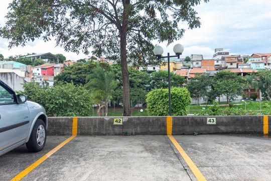 Garagem de apartamento à venda com 2 quartos, 51m² em Jardim Roberto, Osasco