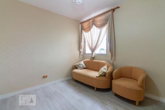 Sala de apartamento à venda com 2 quartos, 51m² em Jardim Roberto, Osasco