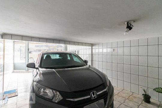 Garagem de casa à venda com 3 quartos, 280m² em Vila Talarico, São Paulo