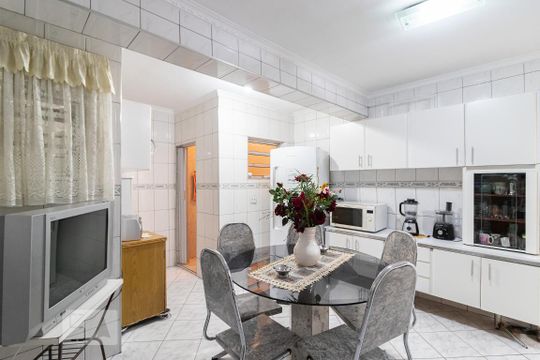 Cozinha de casa à venda com 3 quartos, 280m² em Vila Talarico, São Paulo