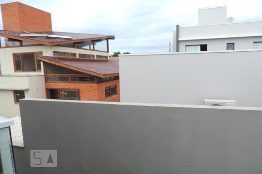 Quarto 2 - Vista de apartamento para alugar com 2 quartos, 62m² em Campeche, Florianópolis