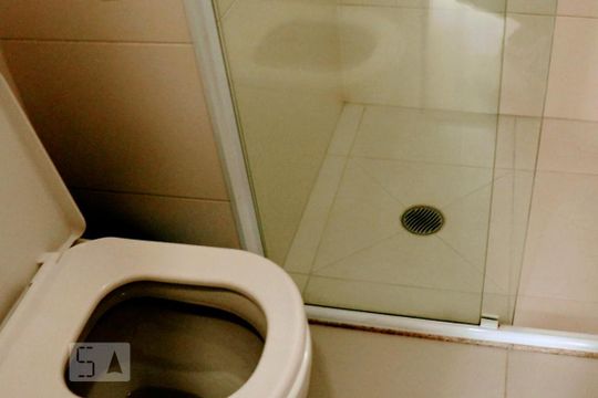 Banheiro de apartamento para alugar com 1 quarto, 41m² em Vila Mariana, São Paulo