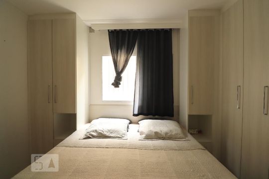 Suíte de casa à venda com 2 quartos, 136m² em Parque Erasmo Assunção, Santo André