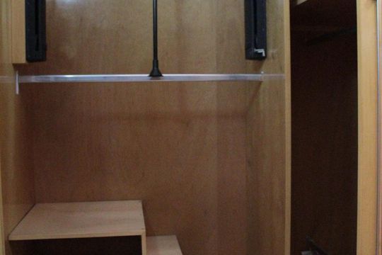 Closet de casa para alugar com 3 quartos, 200m² em Jardim da Fonte, Jundiaí