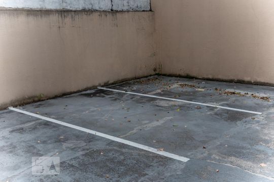 Garagem de casa de condomínio à venda com 2 quartos, 72m² em Vila Sílvia, São Paulo
