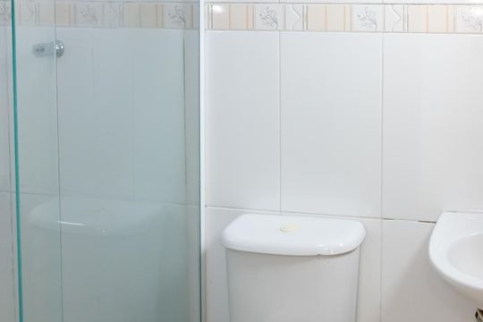 Banheiro de casa de condomínio à venda com 2 quartos, 72m² em Vila Sílvia, São Paulo