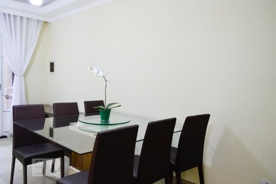 Sala de Jantar de casa à venda com 2 quartos, 180m² em Fazenda da Juta, São Paulo