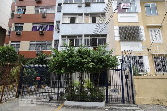 Fachada de apartamento à venda com 3 quartos, 108m² em Tijuca, Rio de Janeiro