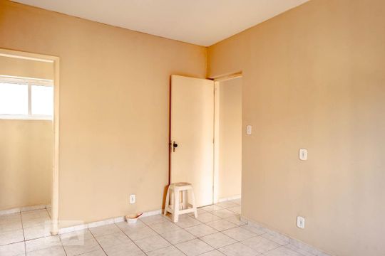 Quarto  de apartamento para alugar com 1 quarto, 77m² em Vila Califórnia, São Paulo