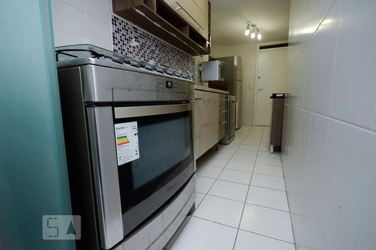 FogãoCozinha de apartamento para alugar com 3 quartos, 89m² em Vital Brasil, Niterói