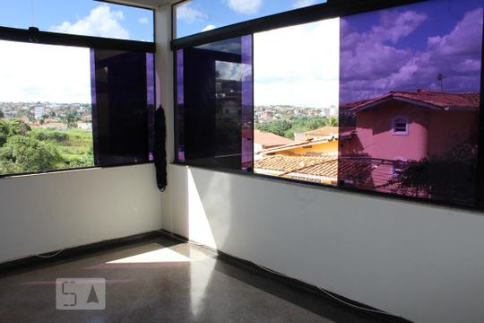 Varanda do Quarto 5 de casa para alugar com 5 quartos, 800m² em Setor Habitacional Vicente Pires, Brasília