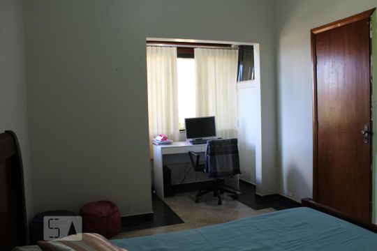 Quarto 2 de casa para alugar com 5 quartos, 800m² em Setor Habitacional Vicente Pires, Brasília