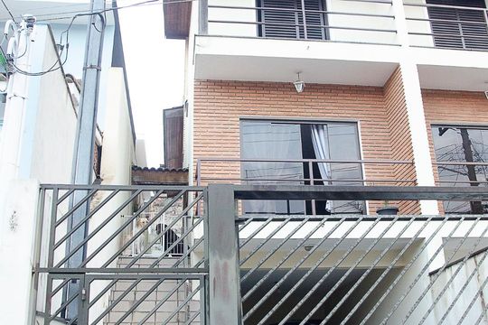 Fachada de casa à venda com 3 quartos, 158m² em Vila Nova Mazzei, São Paulo